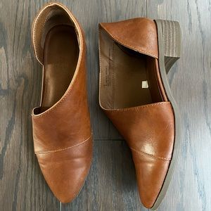 Universal Thread Ankle Boots